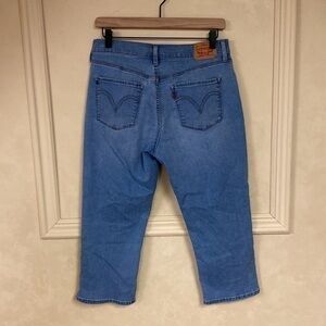 Levi’s Capri Jeans size 8